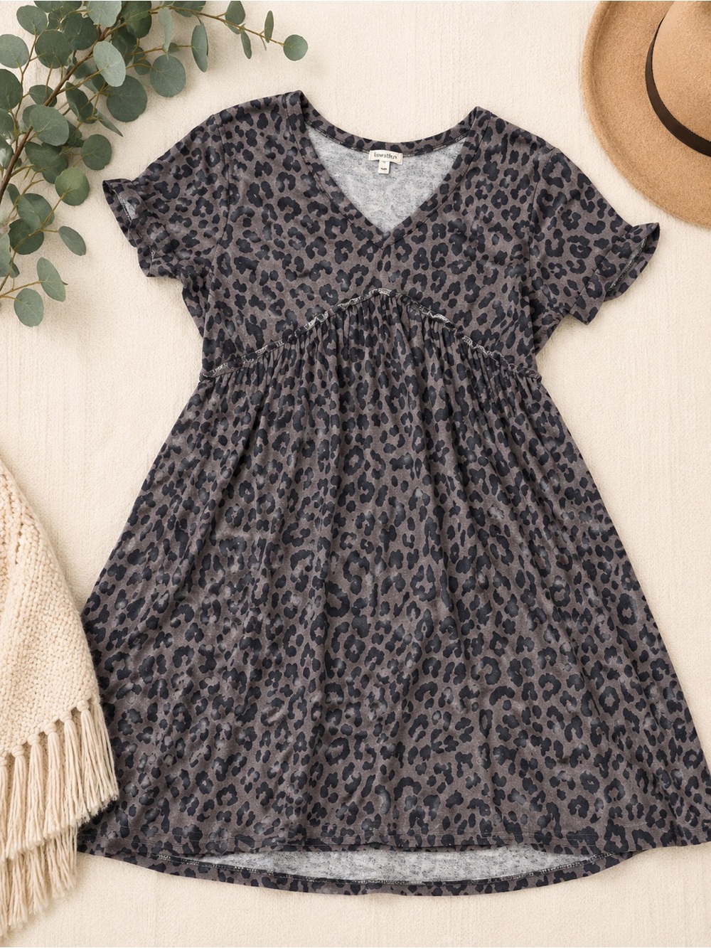lovestitch Gray Leopard Print V-Neck Casual Dress